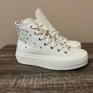 Converse Chuck Taylor Lift Platform Pearl Stud Sneakers
